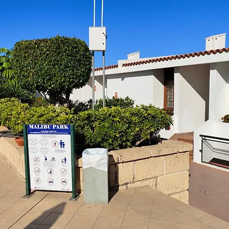 Malibu Park With Ocean View 아파트 *