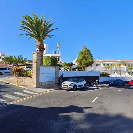 Malibu Park With Ocean View 아데제