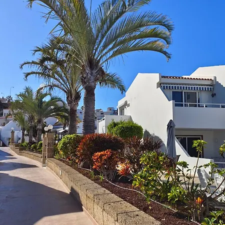 Malibu Park With Ocean View 아데제